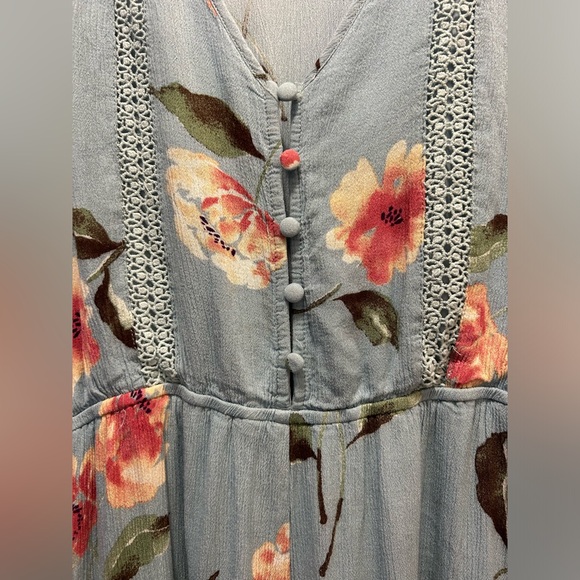 Vici Romper - Picture 3 of 5